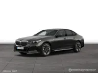 Gebraucht BMW 550e M Sport 489 PS (359 kW) 2025 Grau Limousine