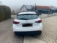Gebraucht Mazda 3 101 PS (74 kW) 2016 Weiß Limousine