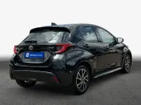 Gebraucht Toyota Yaris Basis 116 PS (85 kW) 2022 Mysticschwarz mica Kleinwagen