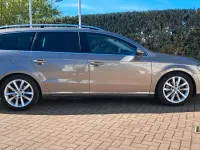 Gebraucht VW Passat 140 PS (102 kW) 2011 Braun Kombi