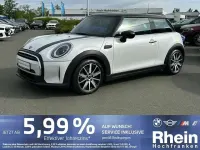Gebraucht Mini Cooper Pepper 136 PS (100 kW) 2023 Weiß Kleinwagen