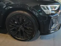 Gebraucht Audi Q8 e-tron S-Line 250 kW (340 PS) 2023 Schwarz SUV