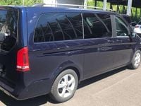 Gebraucht Mercedes E250 Avantgarde 190 PS (139 kW) 2019 Blau Kombi