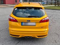 Gebraucht Ford Focus ST 250 PS (183 kW) 2013 Gelb Kombi