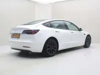 Usado Tesla Model 3 Standard Range 225 kW (306 CV) 2021 Blanco Berlina