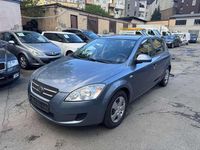 Gebraucht Kia Ceed LX 109 PS (80 kW) 2007 Kompass blue Kleinwagen