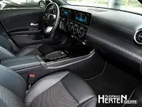Gebraucht Mercedes CLA200 Shooting Brake 163 PS (119 kW) 2024 Kombi