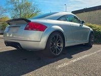 Second-hand Audi TT 240 CP (176 kW) 2000 Argintiu Coupe