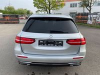 Gebraucht Mercedes E220 194 PS (142 kW) 2019 Silber Limousine