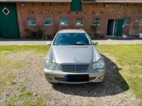 Gebraucht Mercedes C180 143 PS (105 kW) 2005 Grau Kombi