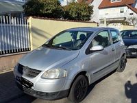 Gebraucht VW Fox 54 PS (39 kW) 2006 Grau Kleinwagen