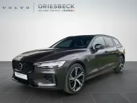 Gebraucht Volvo V60 Plus 455 PS (334 kW) 2023 Platinum grey / metallic Kombi