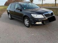 Gebraucht Skoda Octavia 110 PS (80 kW) 2012 Schwarz Kombi