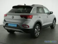 Gebraucht VW T-Roc Move 110 PS (80 kW) 2023 Pyritsilber metallic SUV