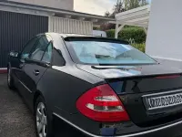 Gebraucht Mercedes E240 Avantgarde 177 PS (130 kW) 2003 Schwarz Limousine