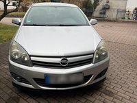 Gebraucht Opel Astra GTC 105 PS (77 kW) 2005 Silber Coupé