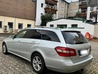Second-hand Mercedes E220 170 CP (125 kW) 2012 Argintiu Break