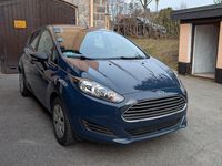 Gebraucht Ford Fiesta Ambiente 60 PS (44 kW) 2015 Blau Limousine