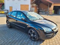 Gebraucht Ford Focus 116 PS (85 kW) 2005 Schwarz Limousine