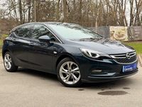Gebraucht Opel Astra Dynamic 105 PS (77 kW) 2016 Grün Limousine