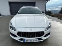 Gebraucht Maserati Quattroporte 514 PS (378 kW) 2018 Weiß Limousine
