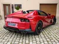 Second-hand Ferrari 812 795 CP (584 kW) 2021 Roșu Cabrio