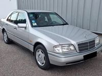Gebraucht Mercedes C180 Elegance 122 PS (89 kW) 1995 Silber Limousine
