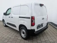 Gebraucht Peugeot Partner Premium 102 PS (75 kW) 2023 Weiss Van / Kleinbus