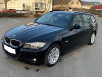 Gebraucht BMW 318 143 PS (105 kW) 2010 Schwarz Kombi