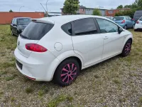 Gebraucht Seat Leon 105 PS (77 kW) 2011 Weiß Kleinwagen