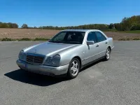 Gebraucht Mercedes E280 Avantgarde 204 PS (150 kW) 1998 Silber Limousine