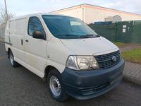 Gebraucht Toyota HiAce 115 PS (84 kW) 2010 Weiß Van / Kleinbus