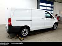 Gebraucht Mercedes e-Vito 85 kW (116 PS) 2021 Weiss Van / Kleinbus