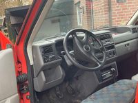 Gebraucht VW Transporter 101 PS (74 kW) 2001 Rot Van