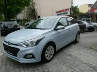 Gebraucht Hyundai i20 Select 75 PS (55 kW) 2019 Clean slate Kleinwagen