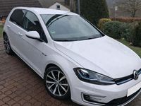 Gebraucht VW e-Golf 100 kW (136 PS) 2020 Weiß Kleinwagen
