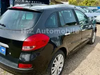 Gebraucht Renault Clio GrandTour Luxe 101 PS (74 kW) 2010 Schwarz Kombi