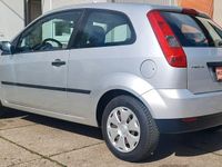 Usata Ford Fiesta 60 CV (44 kW) 2003 Argento Utilitaria