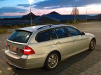 Gebraucht BMW 320 150 PS (110 kW) 2007 Silber Kombi