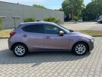 Gebraucht Mazda 2 Exclusive-Line 90 PS (66 kW) 2015 Violett Limousine