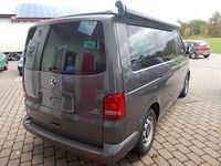 Gebraucht VW T5 Comfortline 140 PS (102 kW) 2015 Grau metallic Van