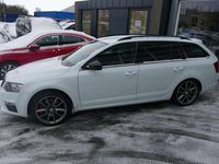 Gebraucht Skoda Octavia RS 220 PS (161 kW) 2016 Weiß Kleinwagen