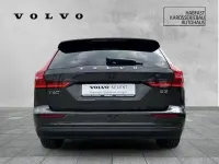 Gebraucht Volvo V60 Core 250 PS (183 kW) 2024 Platinum grey / metallic Kombi