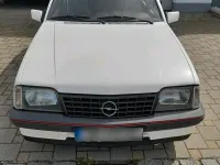 Gebraucht Opel Ascona 115 PS (84 kW) 1987 Weiß Limousine