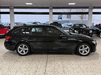 Gebraucht BMW 330 Sport Line 258 PS (189 kW) 2013 Schwarz Limousine