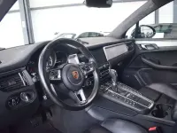 Gebraucht Porsche Macan Turbo Chrono 441 PS (324 kW) 2020 Blau SUV