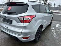 Gebraucht Ford Kuga ST-Line 150 PS (110 kW) 2018 Silber SUV