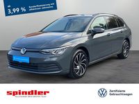 Gebraucht VW Golf VIII Life 150 PS (110 kW) 2022 Delfingrau metallic Kombi