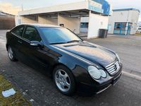Gebraucht Mercedes C220 143 PS (105 kW) 2001 Schwarz Coupé