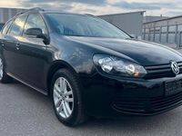 Gebraucht VW Golf VI 105 PS (77 kW) 2011 Schwarz Kleinwagen